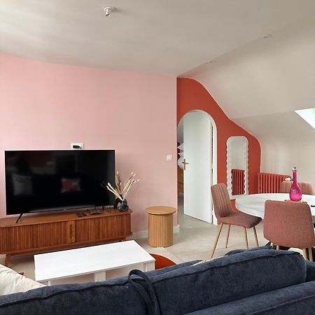 Grand Appartement Ultra Moderne Plein Centre, Plage A Pieds, Avec Parking Конкарно Екстериор снимка